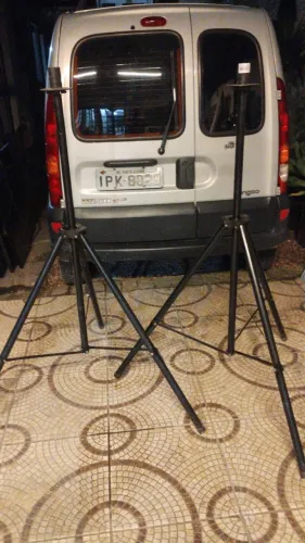 Pedestal para caixa de som