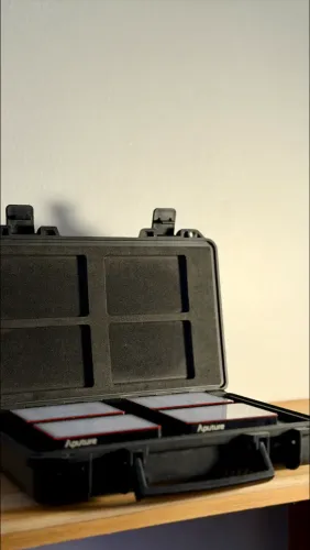 Aputure MC 4 - Light Travel Kit
