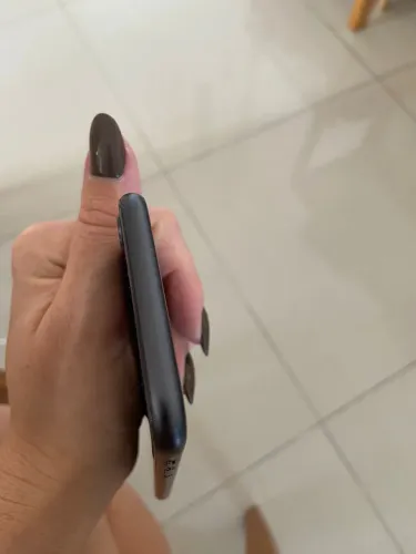 Iphone 8 - 89% saúde da bateria - COM AVARIA no autofalante