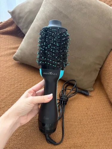 Escova secadora Britânia 110v