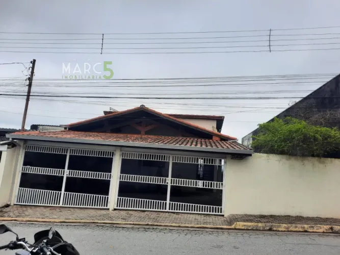 Vend/Alug - CASA - CENTRO IGARATA SP
