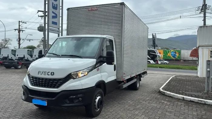 Caminhão Iveco Daily 65-170