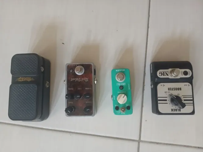 Pedais de guitarra