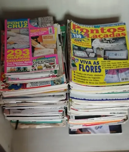 Revistas Ponto Cruz e Vários de Artesanato