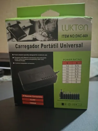 Carregador portátil universal de notebook