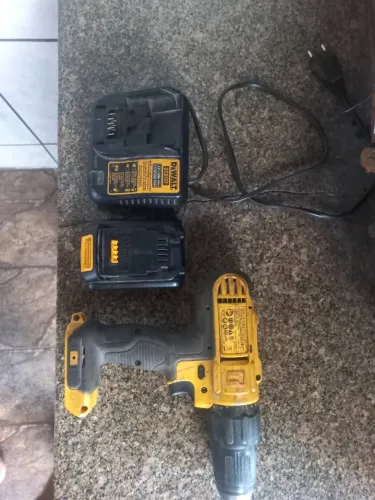 PARAFUSADEIRA DEWALT