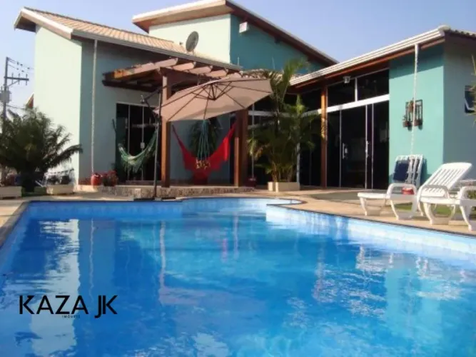 Casa Inhandjara Itupeva com 4 dorm (2 suítes) piscina aquecida