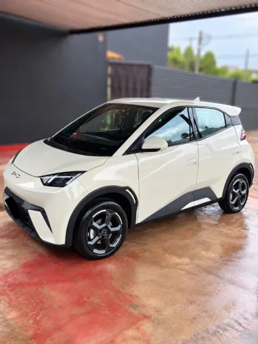 BYD Dolphin Mini (Elétrico) 2025