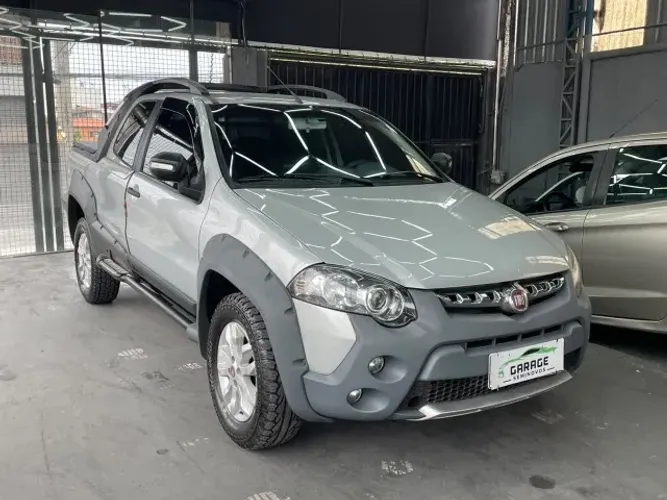 Fiat Strada Adventure1.8/ 1.8 Locker Flex CD 2013