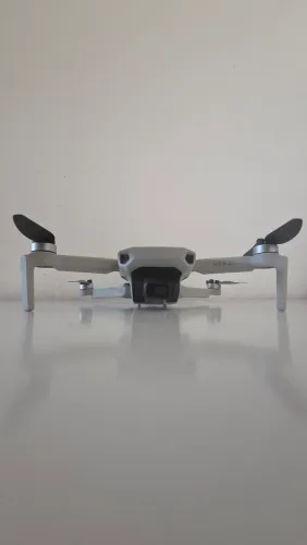 DRONE DJI | MINI 4K FLY MORE