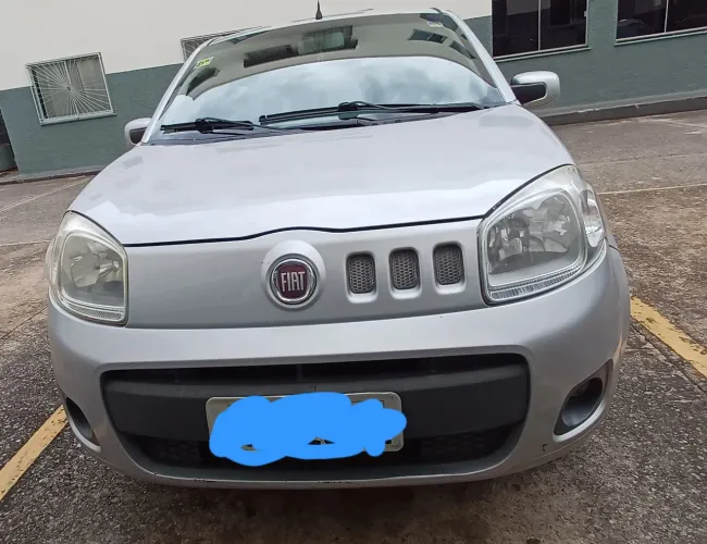 Fiat Uno Vivace 1.0 EVO Fire Flex 8V 3P 2012