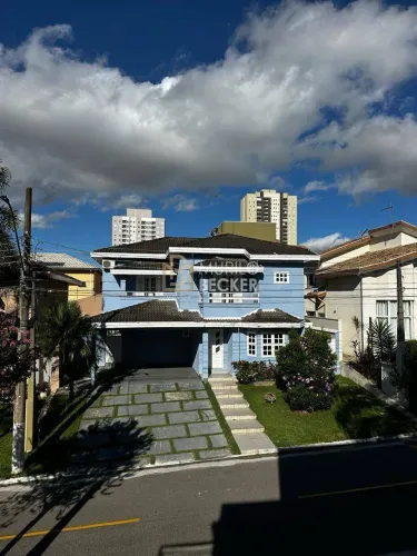 Casa em Condomínio com 4 quartos no Bairro Vila Branca