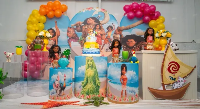 Decoração Infantil Moana 2 - tecidos para painéis e cilindros