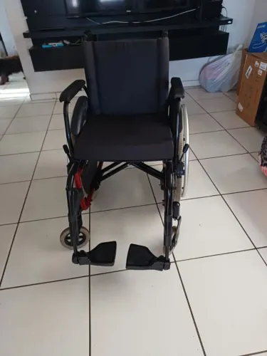 Cadeira de rodas ortobras