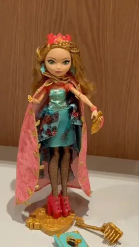 Ever After High Ashlynn Ella Doll