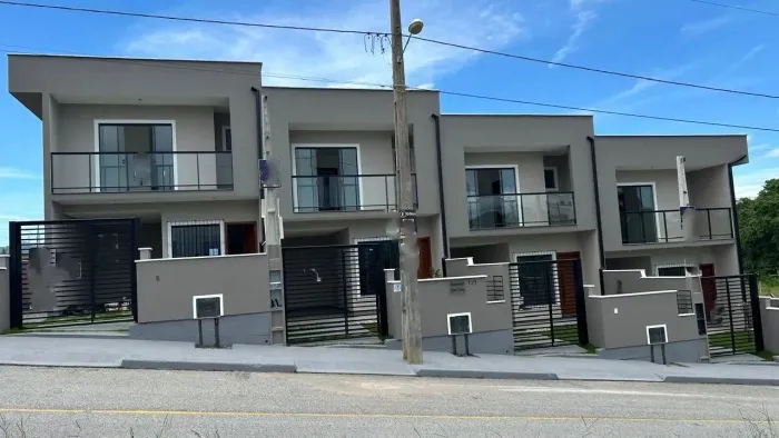 Sobrados à venda no Loteamento Nova São José