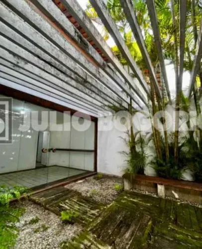 Apartamento : / Residencial / São Conrado