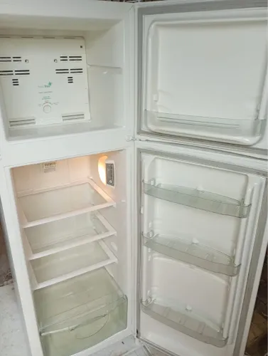 Vende-se geladeira duplex cônsul Frost free com garantia