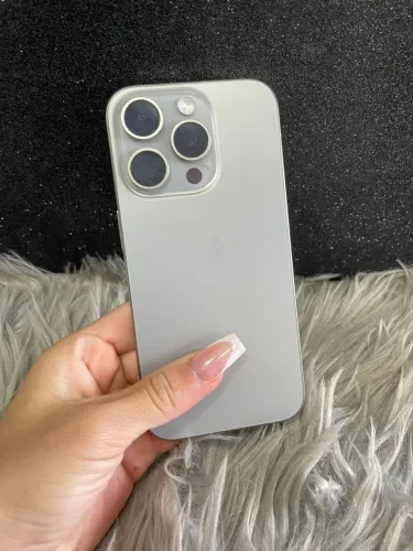 IPHONE 15 PRO NATURAL 256GH 