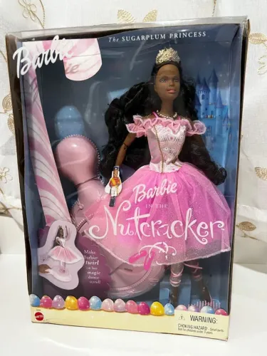 Barbie quebra nozes AA
