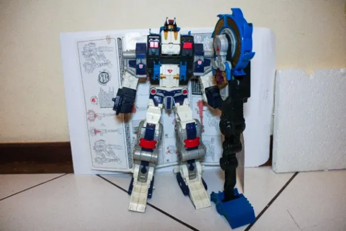 Boneco Transformer Cybertron Primus Unleashed Metroplex Raro Completo Hasbro
