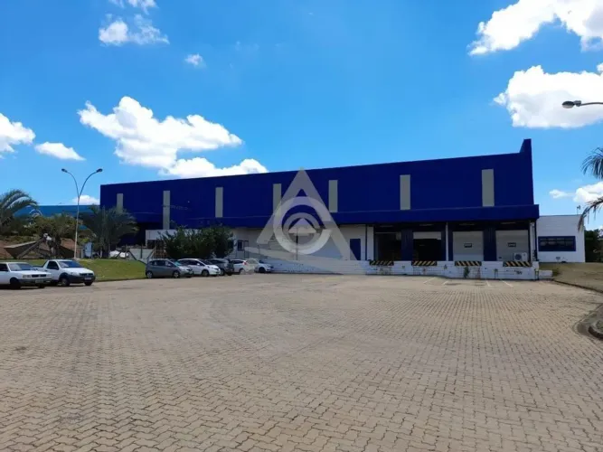 Galpão à venda em Paulínia, Cascata, com 2200 m²