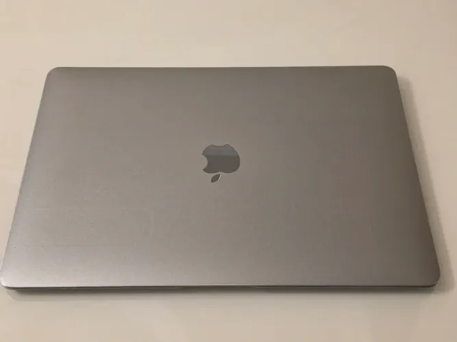 Macbook Air M1 2020 8gb/128gb funcionando perfeitamente. Parcela nos cartões