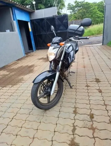 Fazer 2012 250