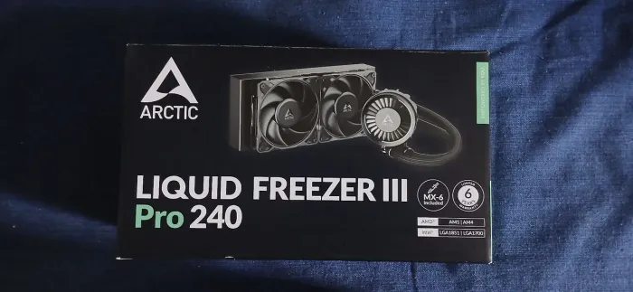Water Cooler Arctic Liquid Freezer III Pro 240mm, Preto Intel/AMD USADO - LEIA A DESCRIÇÃO