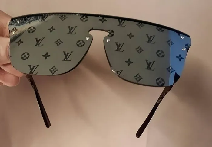 Óculos Louis Vuitton