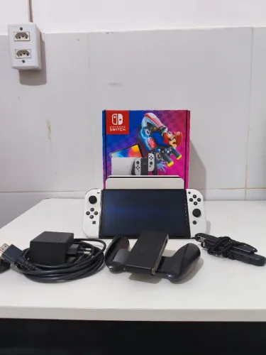 Nintendo Switch OLED (bloqueado)
