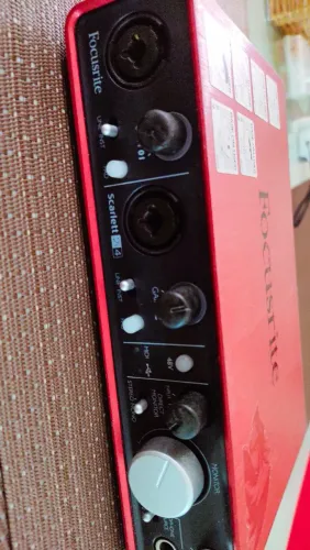 Focusrite Scarlett 2i4
