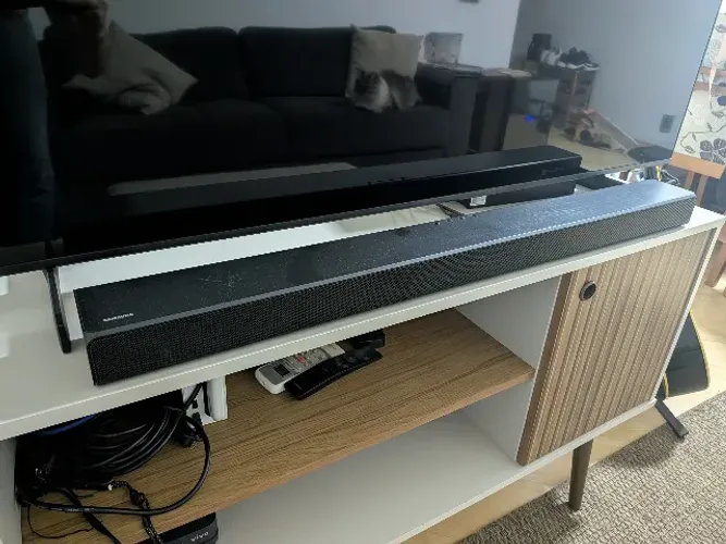 Soundbar Samsung HW-A555 com Subwoofer