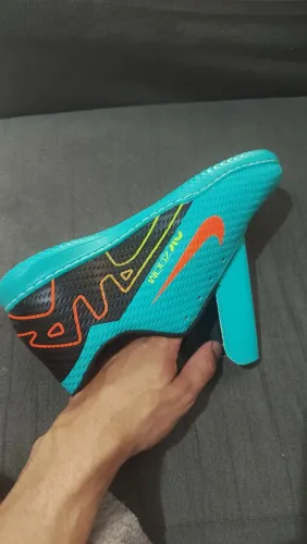 Tênis Nike futsal Aí Zoom - Novo