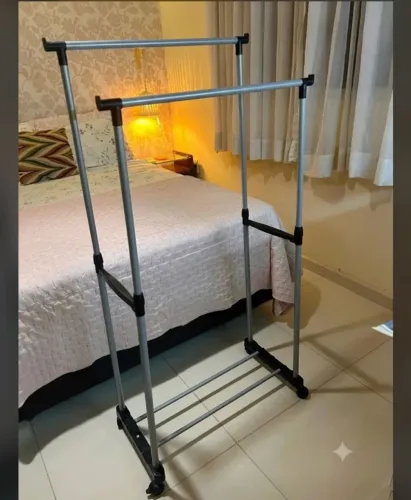 Arara Regulável Organizadora De Roupas
