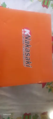 Lixadeira de Parede Profissional 900W com Aspirador e LED - NOVA LACRADA