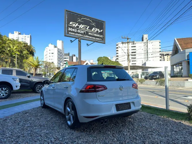 Volkswagen Golf Highline 1.4 TSI 140cv Aut. 2015