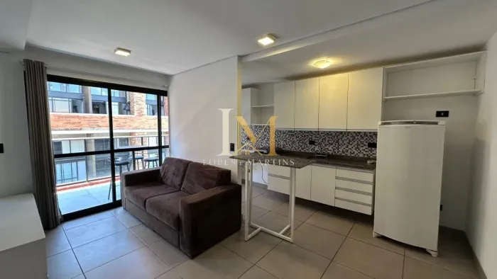 Apartamento com 1 Quarto para alugar, 58m² - Rebouças