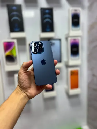 iPhone 15 Pro - 256GB  ?3.950,00