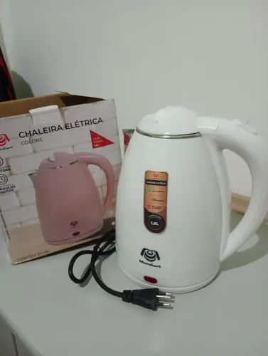 Vende se chaleira elétrica nova 