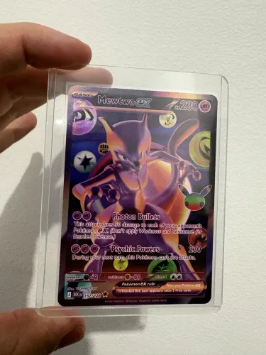Mewtwo ex 30 anos