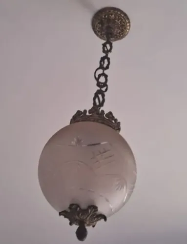 Belíssimo Lustre Antigo 67 cm com a corrente de bronze 