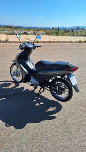 Biz 125 ES abaixo da tabela