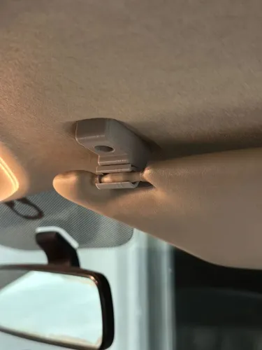 Clip para Viseira Solar Grupo Fiat