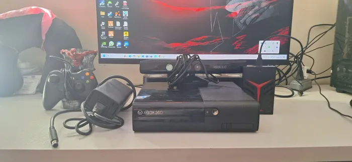 Xbox 360 super slim 70 jogos