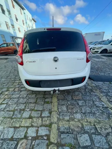 Fiat Palio Attractive 1.0 EVO Fire Flex 8V 5P 2014