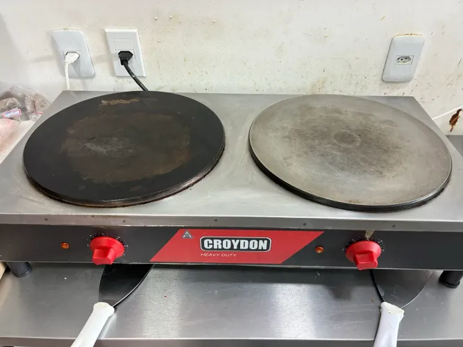 Panquequeira Elétrica Dupla