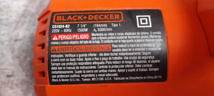 OPORTUNIDADE - Serra Circular Black+Decker 7 1/4" (184mm) CS1024-B2 1500W  5500 RPM