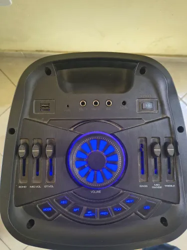 Caixa de som Bomber party box 1200