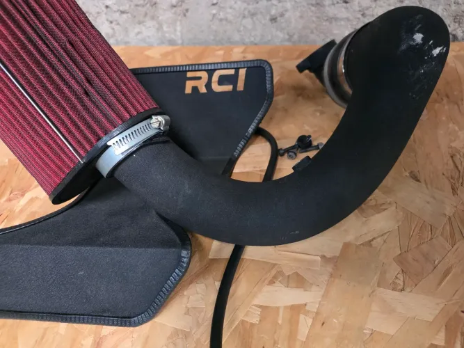 Kit Intake RCI079 VW Up TSI - Completo Com Filtro Vermelho